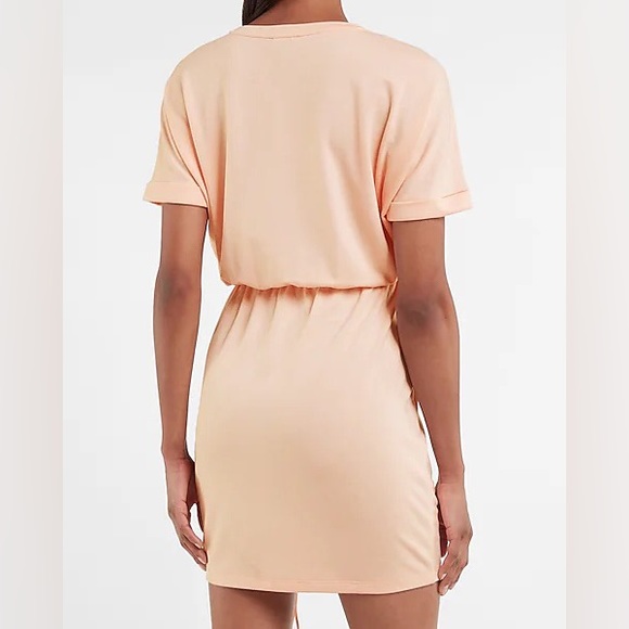 Express cinched tie t-shirt dress - Picture 11 of 12
